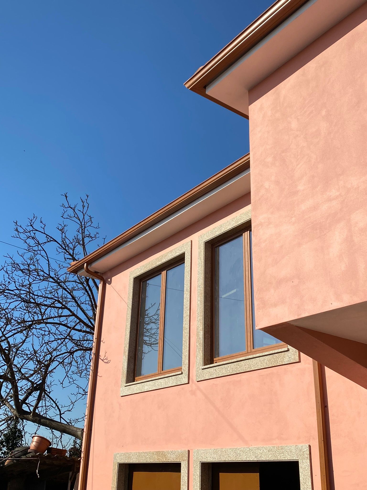 Caleiras sem emendas