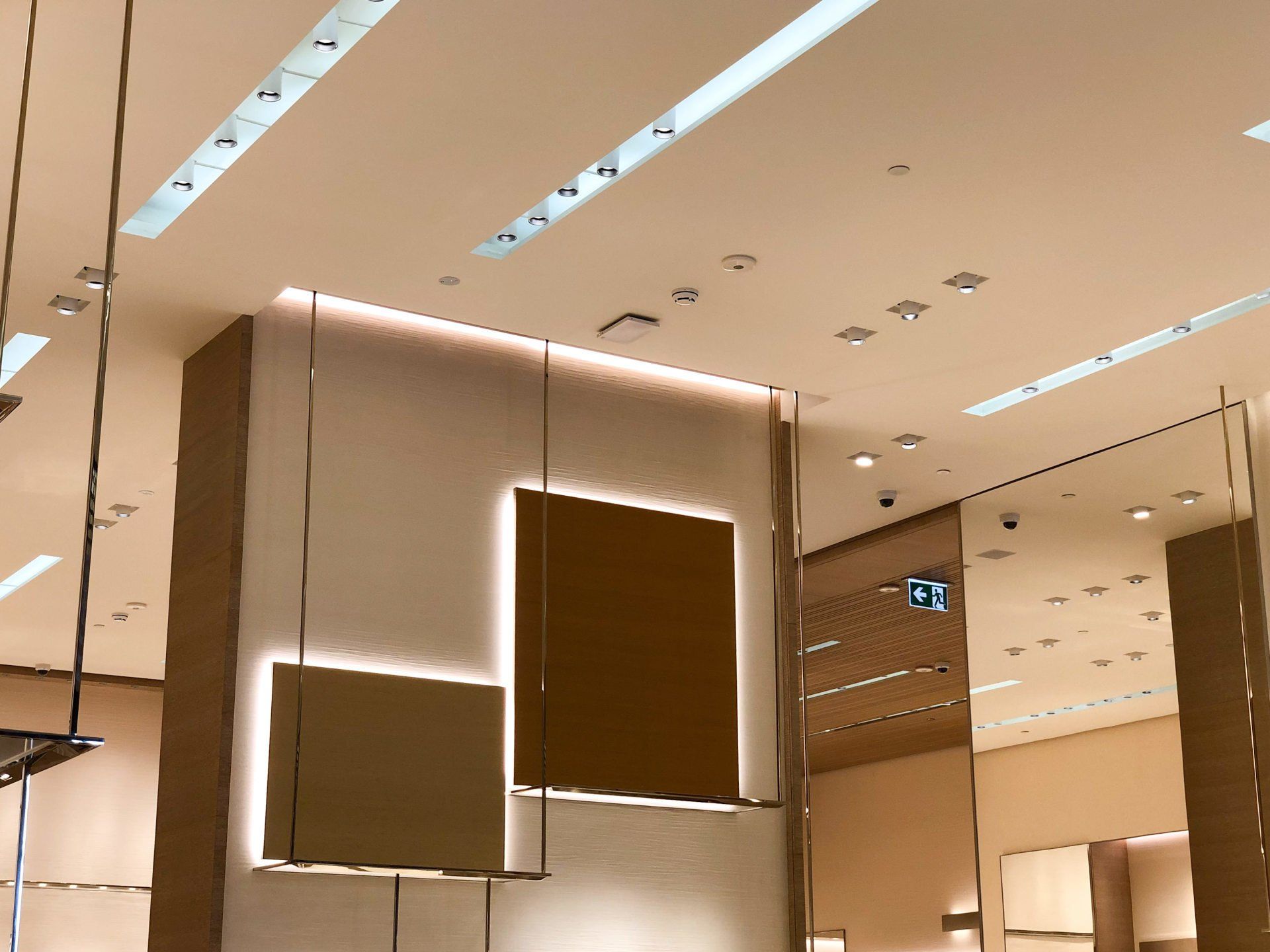 walls and ceiling of retail shop painted by ABC Paint & Deco painter