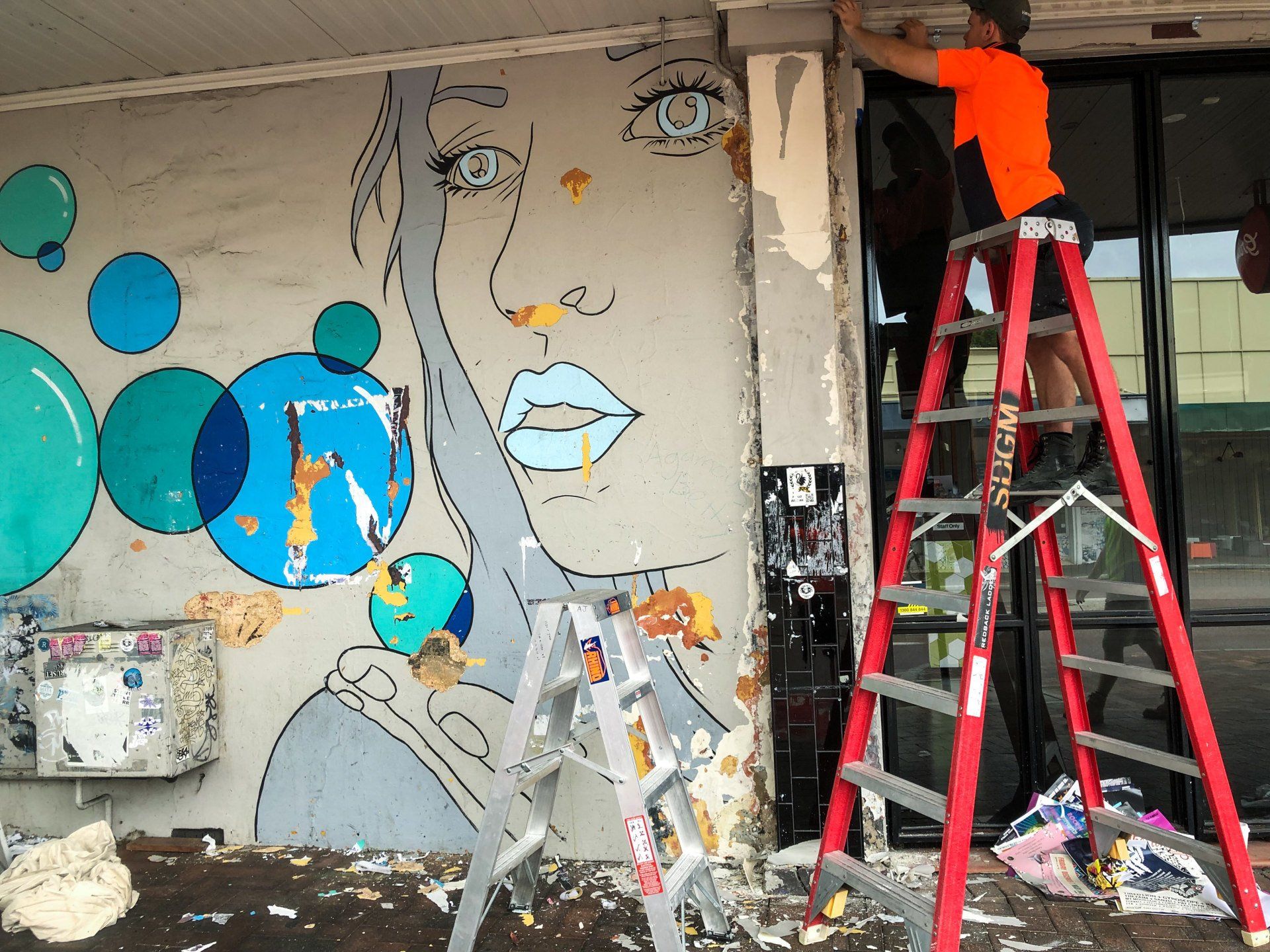 graffiti removmal painted by ABC Paint & Deco painter