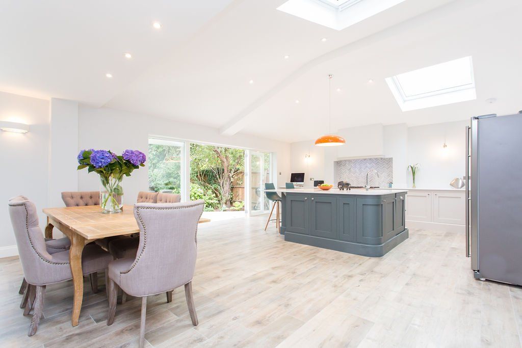 Cookham open plan dining and kitchen area