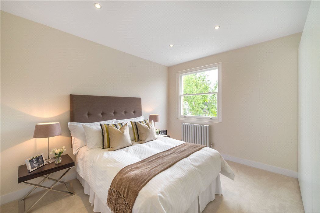 Bishops Park modern bedroom interior design