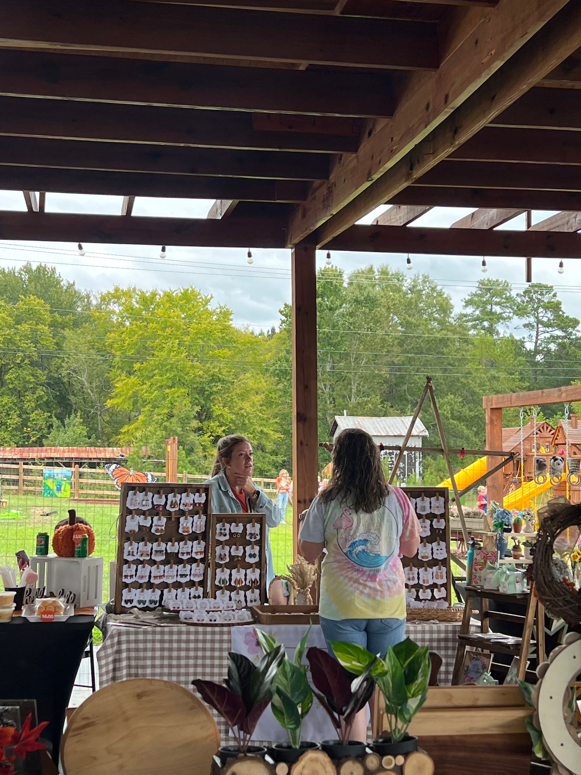 Makers Markets at Grasshopper Farms