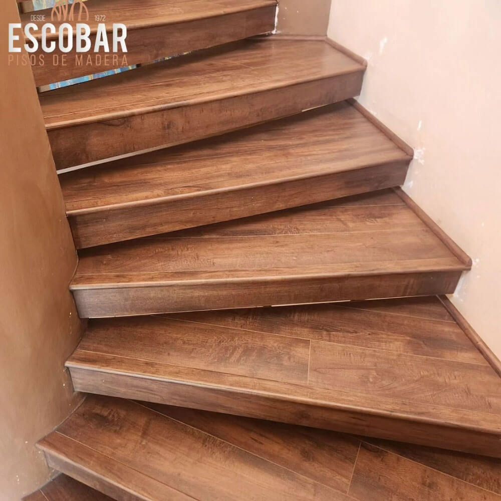 ESCOBAR PISOS DE MADERA  -ESCALERAS DE MADERA
