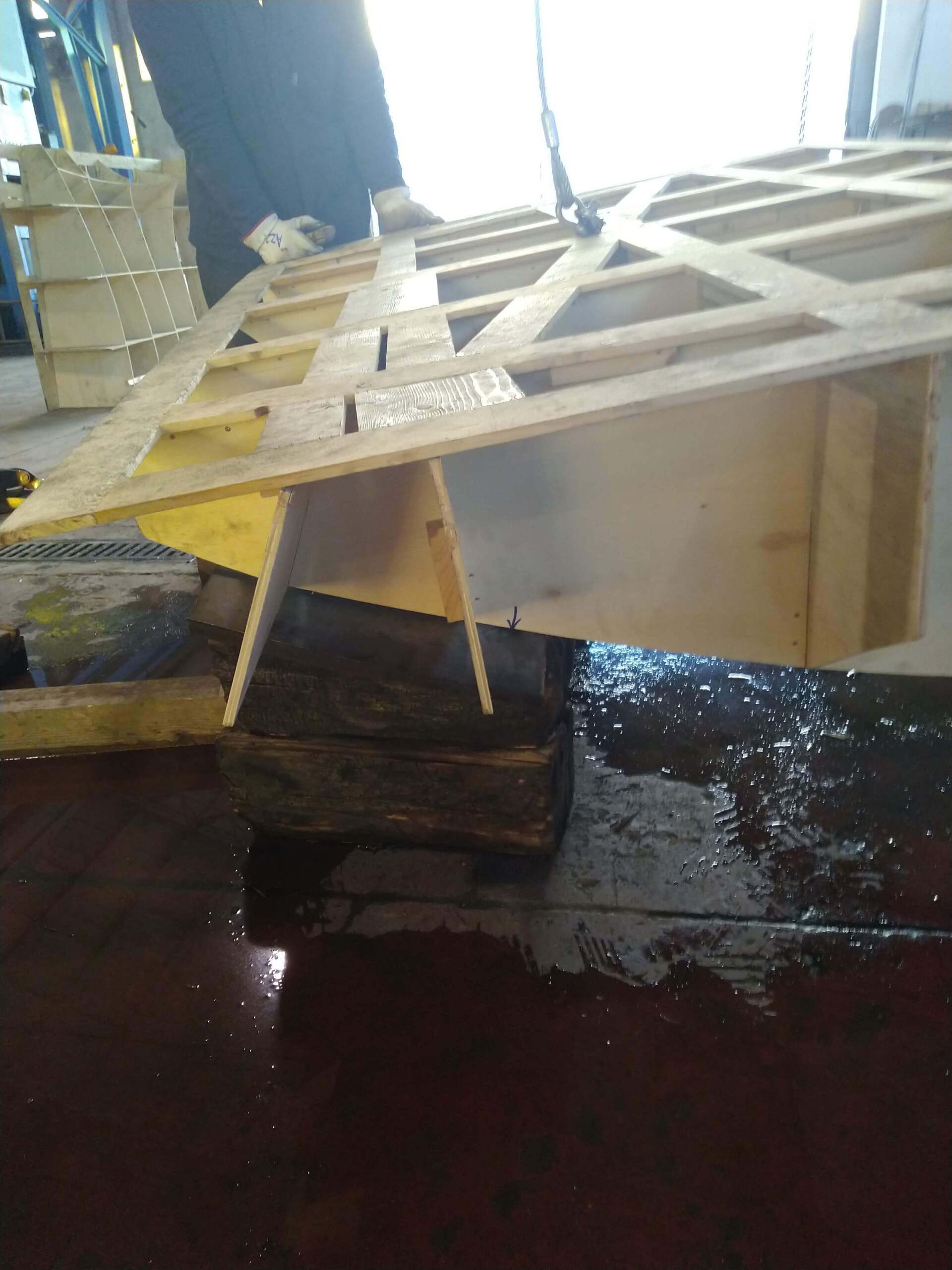 costruzione gabbia legno nave