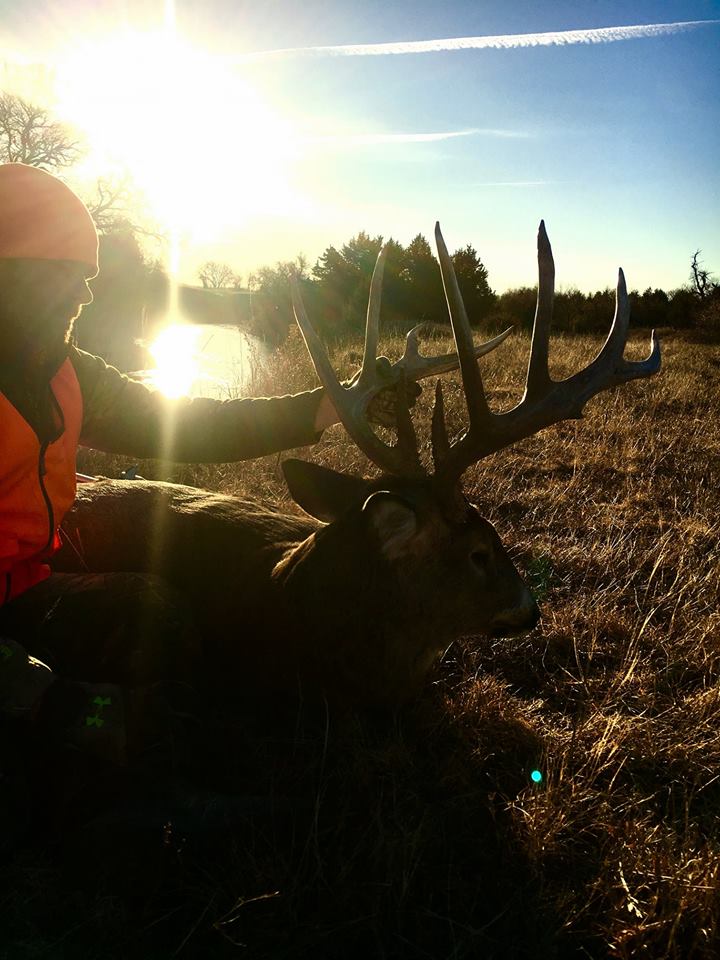 Deer Hunting The Roost Outfitter in Nebraska