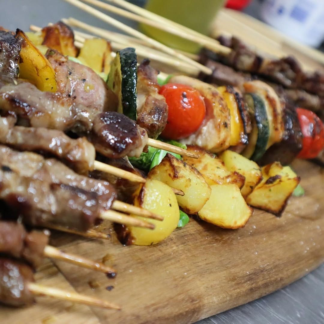 spiedini di carne nel nostro ristorante a Otricoli: La Terrazza Bistrot