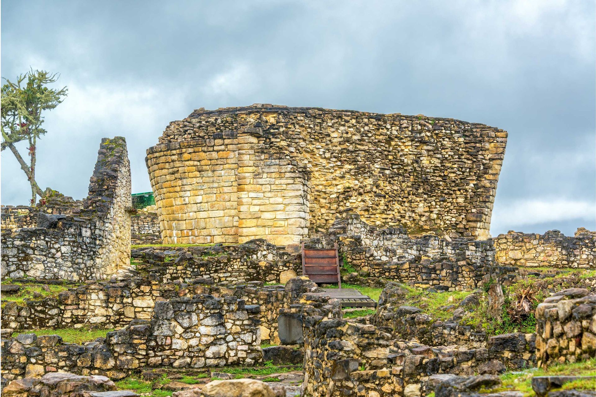crumbling stone round house kuelap peru