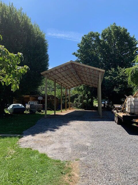 Simple Open-style ─ Canton, North Carolina ─ Shane Willis Construction