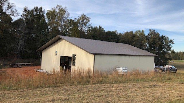 Big Yellow Garage ─ Canton, North Carolina ─ Shane Willis Construction
