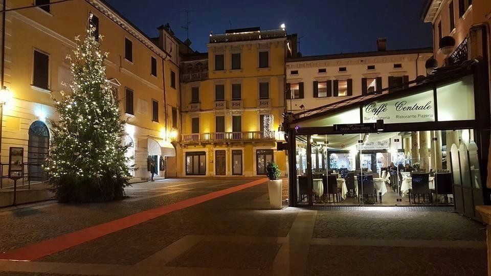 Luci natalizie comunali