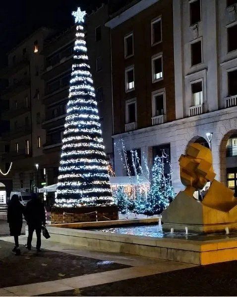 Luci natalizie comunali