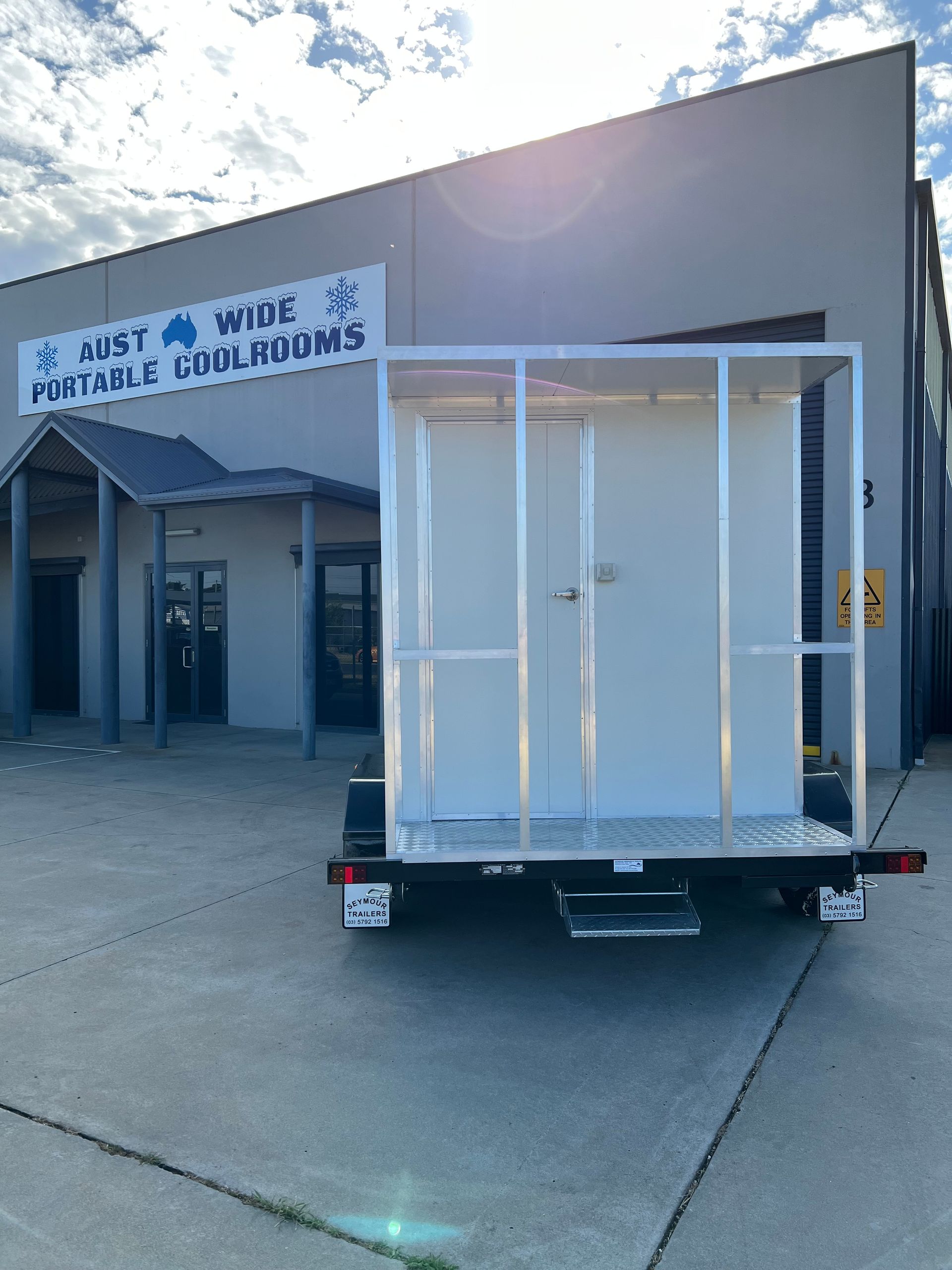 Custom deck builds for portable coolrooms