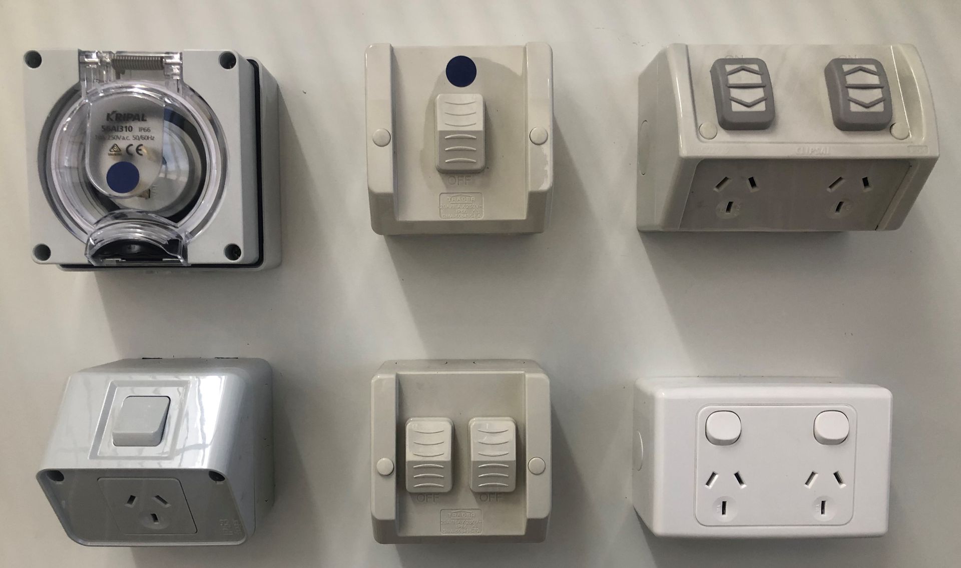 GPO switches electrical accessories for portable coolrooms