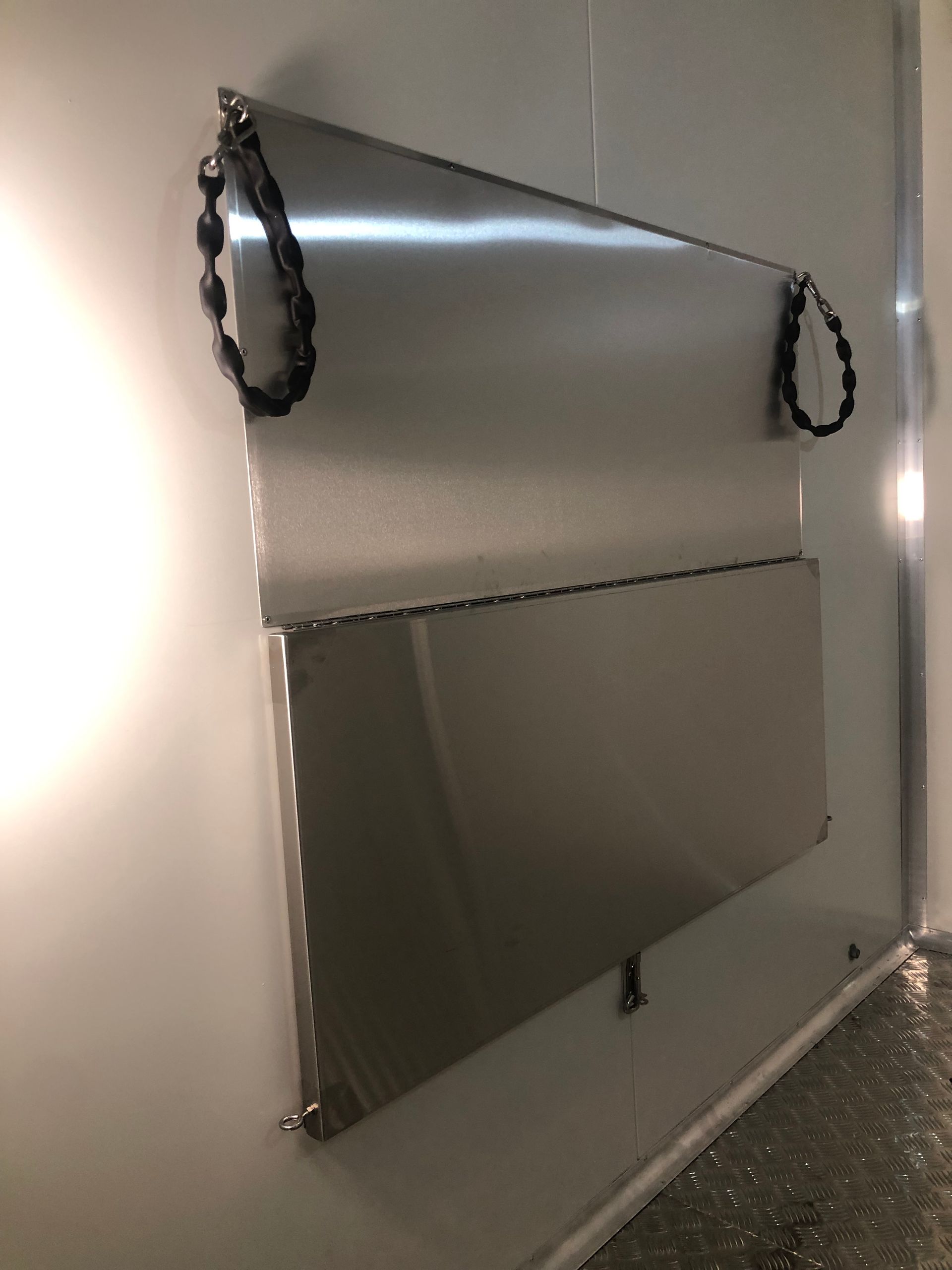 Stainless steel bench portable coolrooms