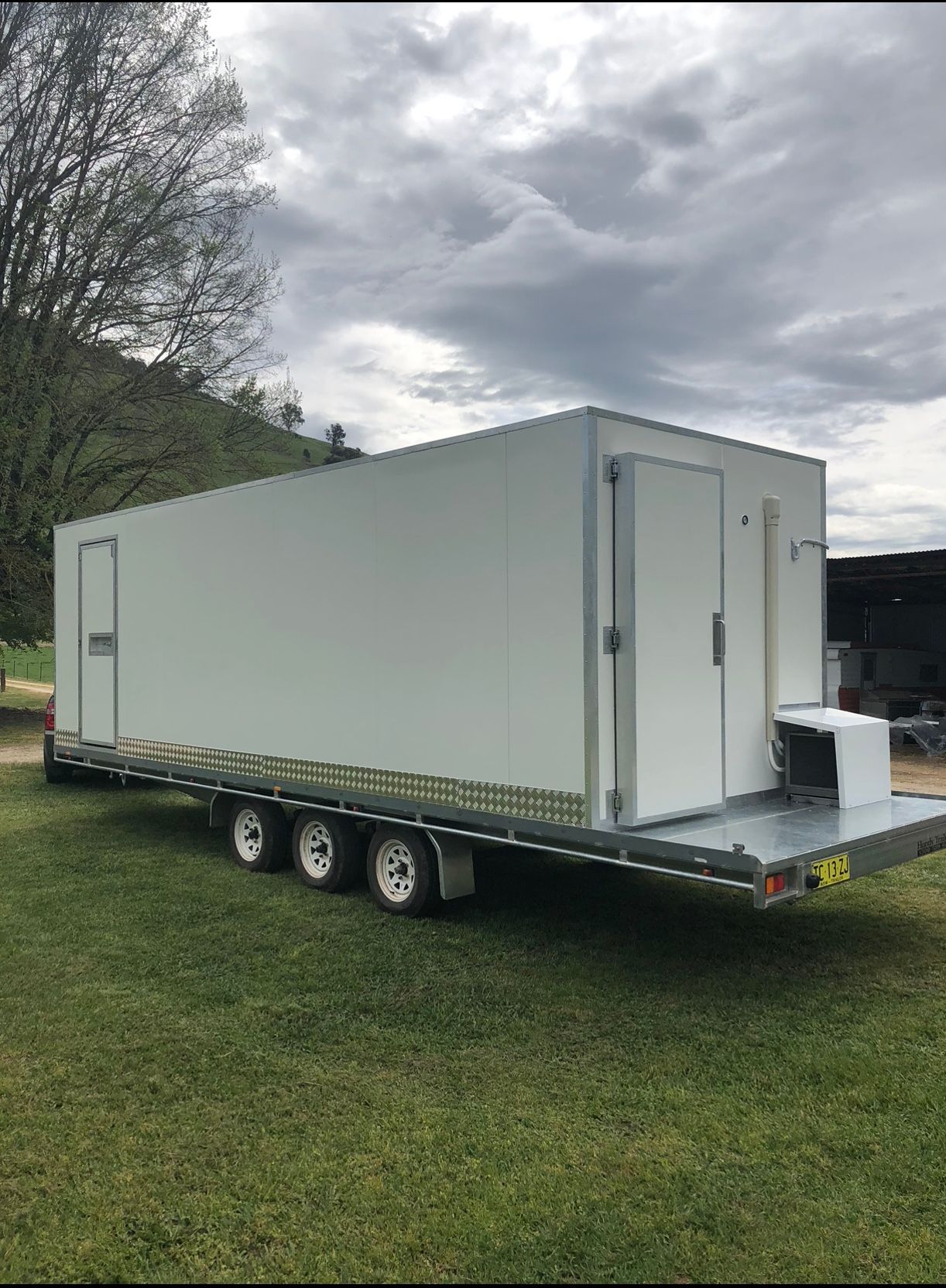Triple axel portable coolrooms