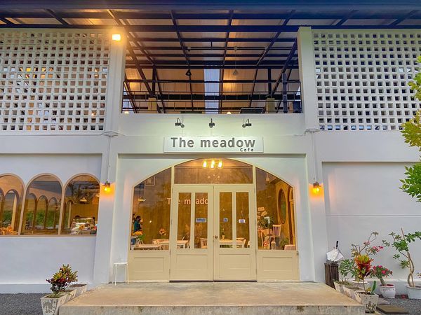 The Meadow Cafe & Bistro ศาลายา นครปฐม 2565