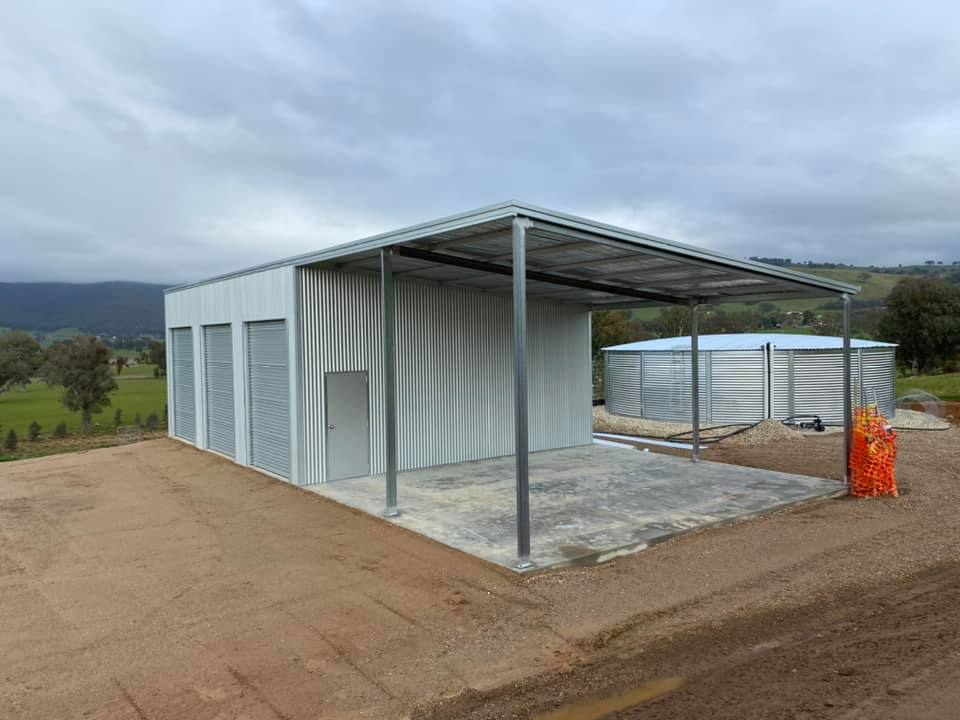 Zincalume Garage with carport with skillion roof