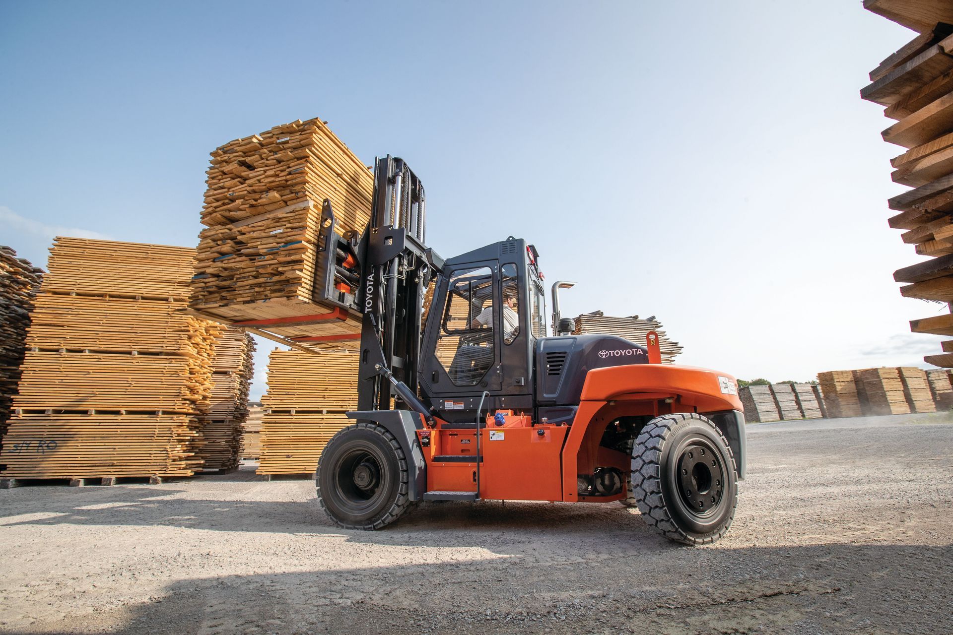 lumber handling equipment