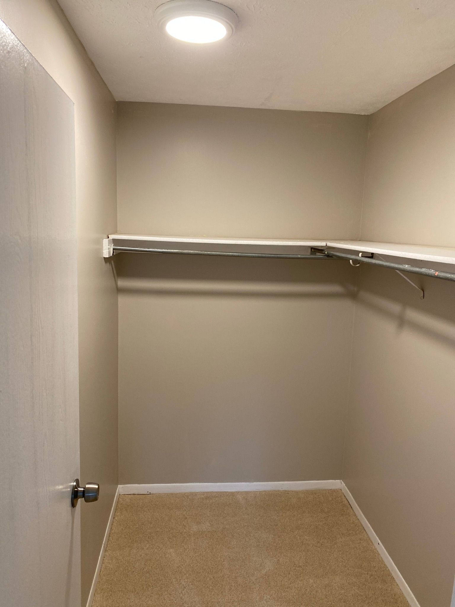 Yearling Court Apartments - inside closet