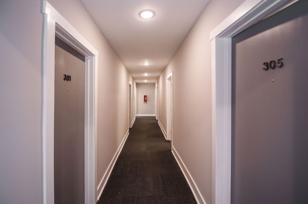 Fort Mitchell Flats - hallway to apartment doors