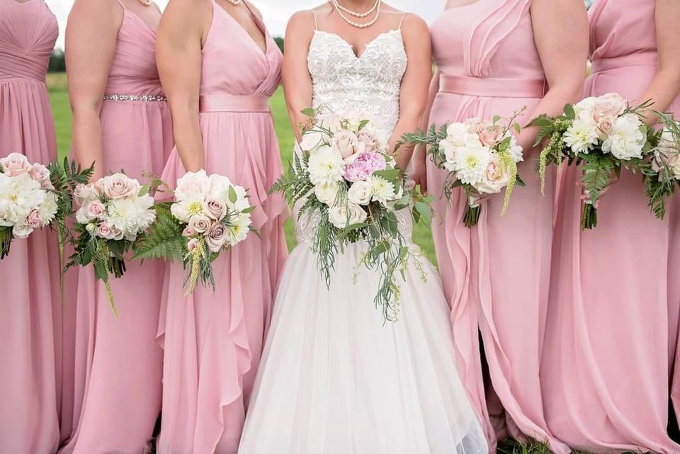 Tulips Floral Design located in Westbrook, CT creates beautiful floral designs for weddings, events and everyday occasions.