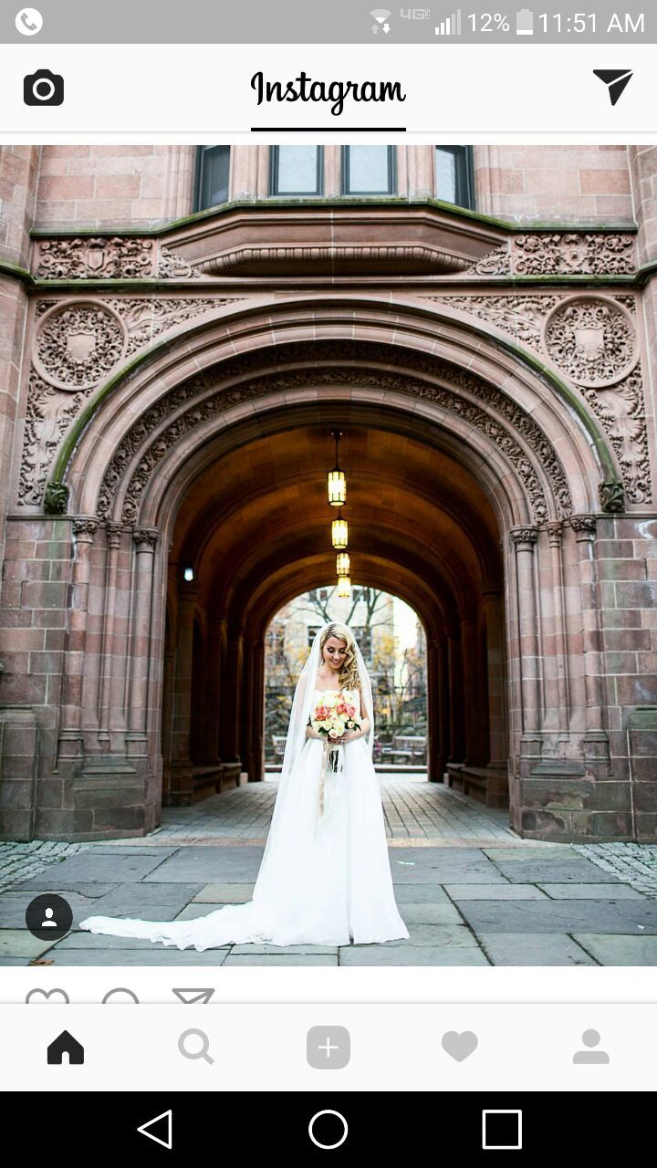 Tulips Floral Design located in Westbrook, CT creates beautiful floral designs for weddings, events and everyday occasions.