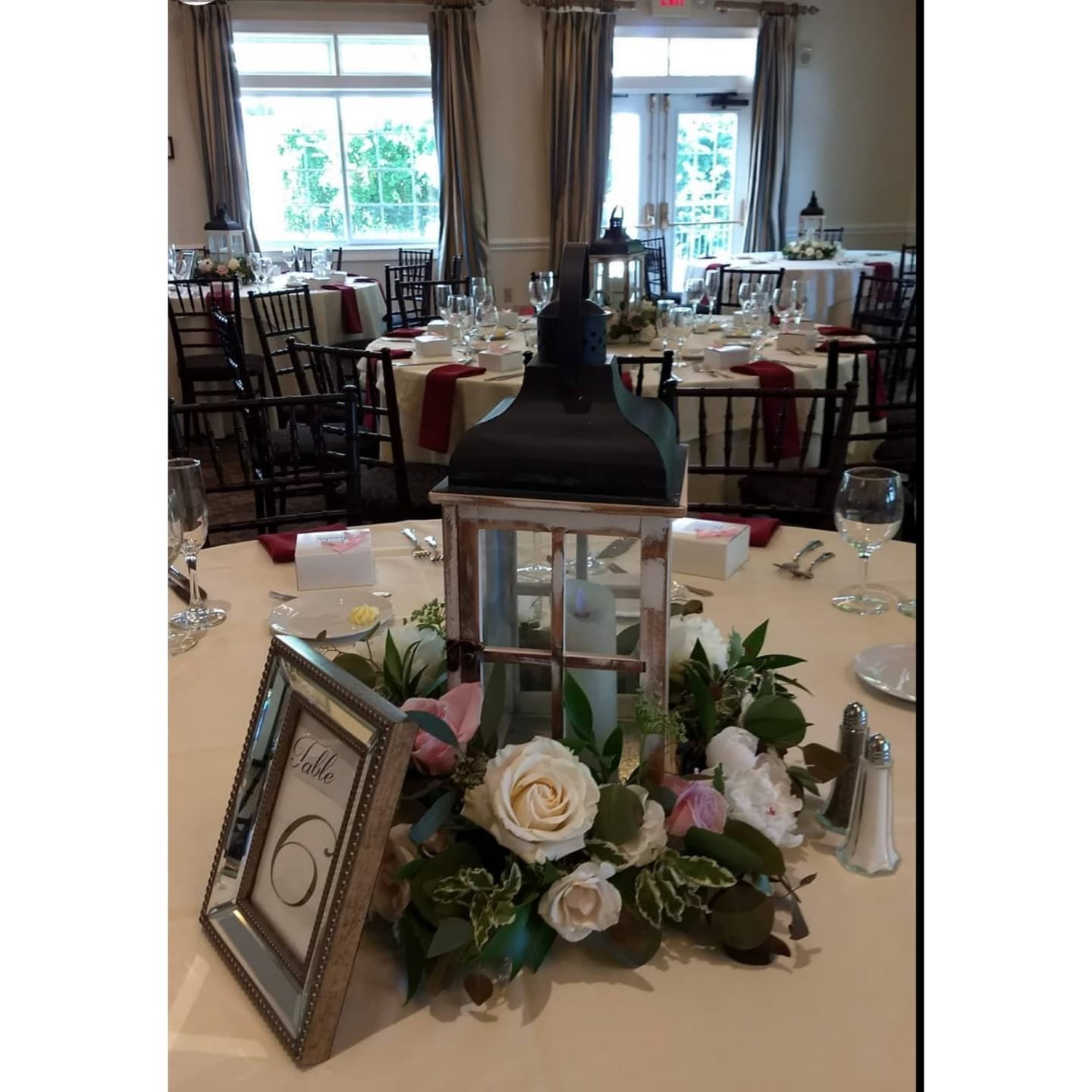 Tulips Floral Design located in Westbrook, CT creates beautiful floral designs for weddings, events and everyday occasions.