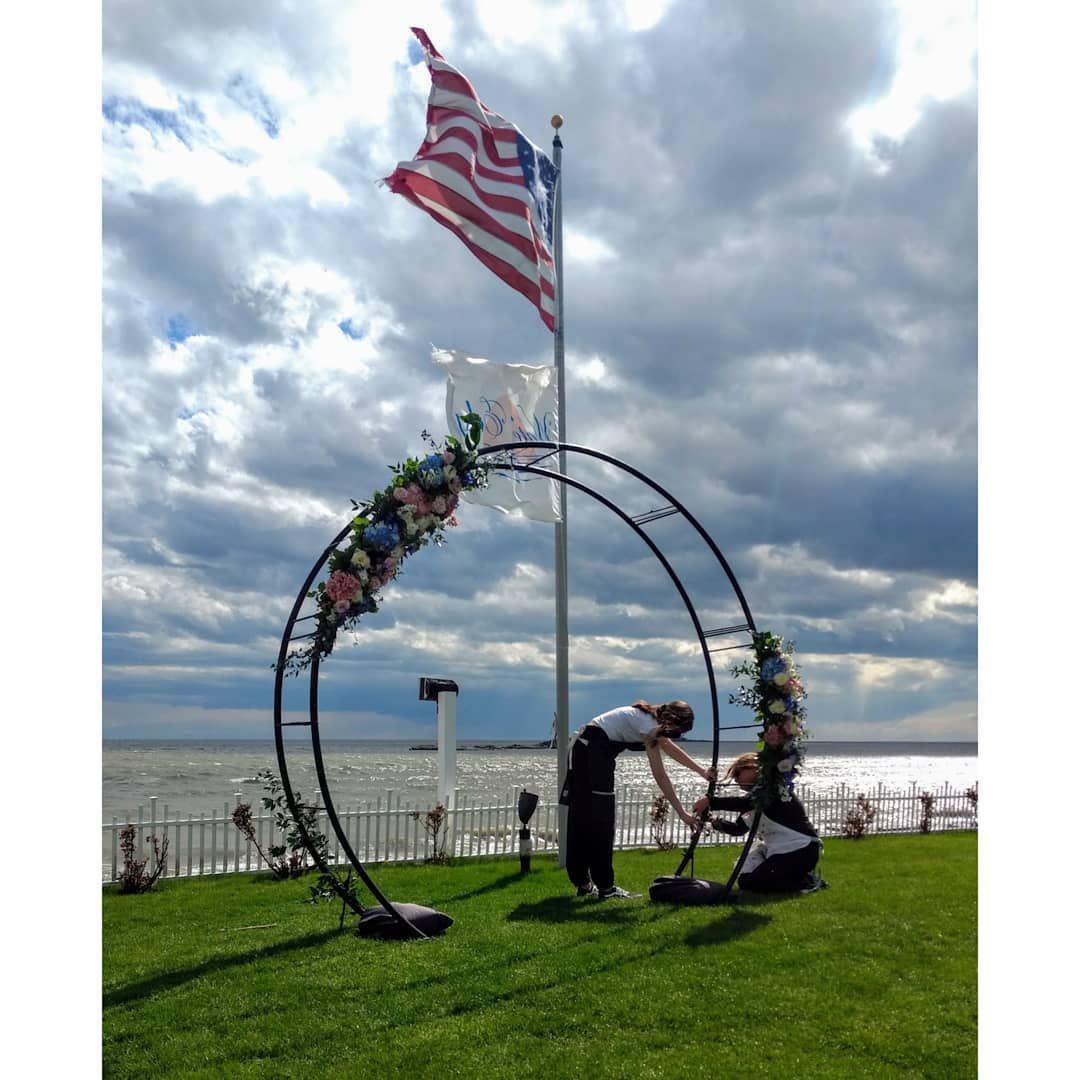 Tulips Floral Design located in Westbrook, CT creates beautiful floral designs for weddings, events and everyday occasions.