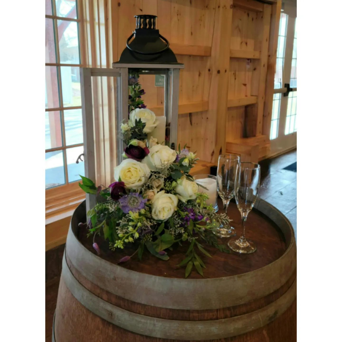 Tulips Floral Design located in Westbrook, CT creates beautiful floral designs for weddings, events and everyday occasions.