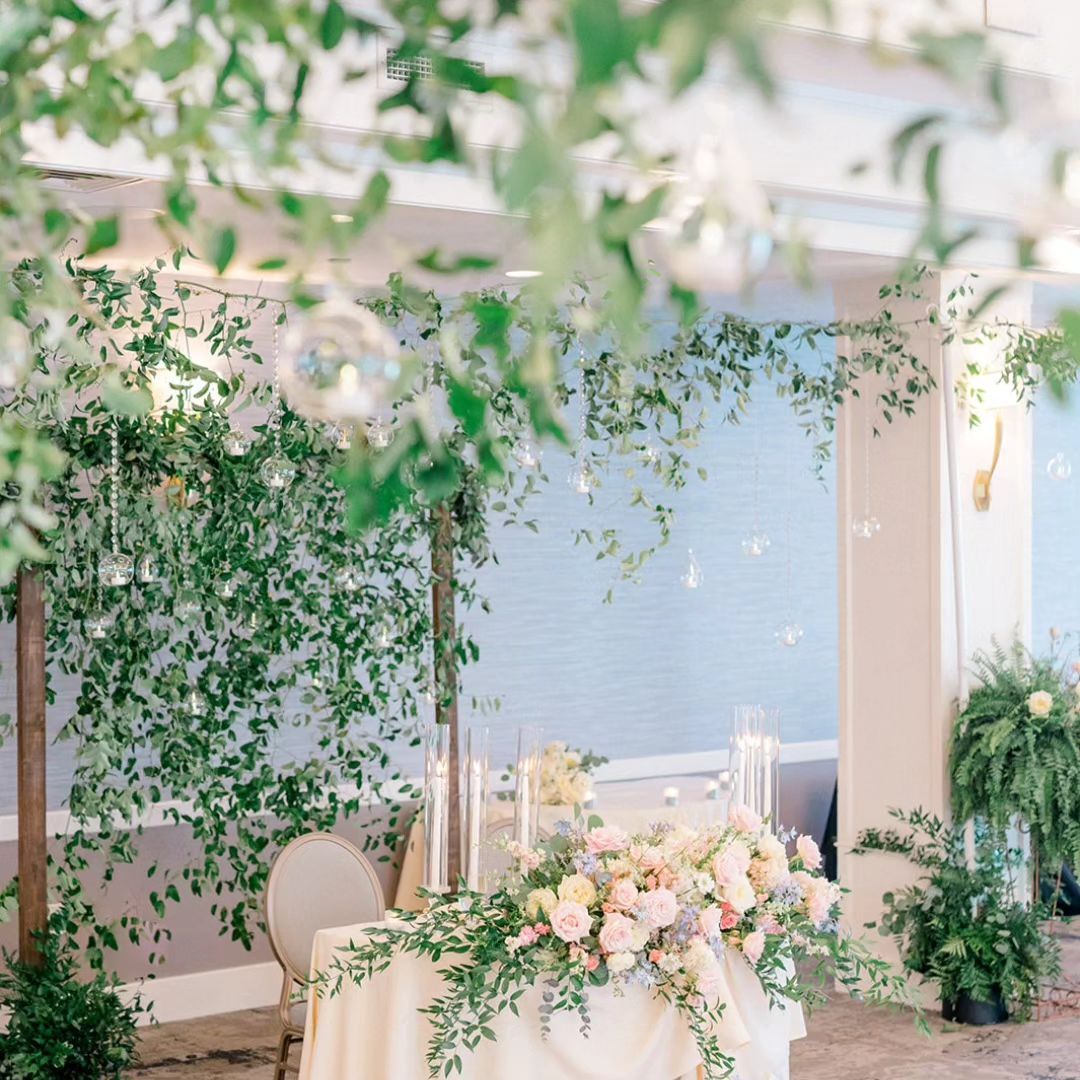 Tulips Floral Design located in Westbrook, CT creates beautiful floral designs for weddings, events and everyday occasions.