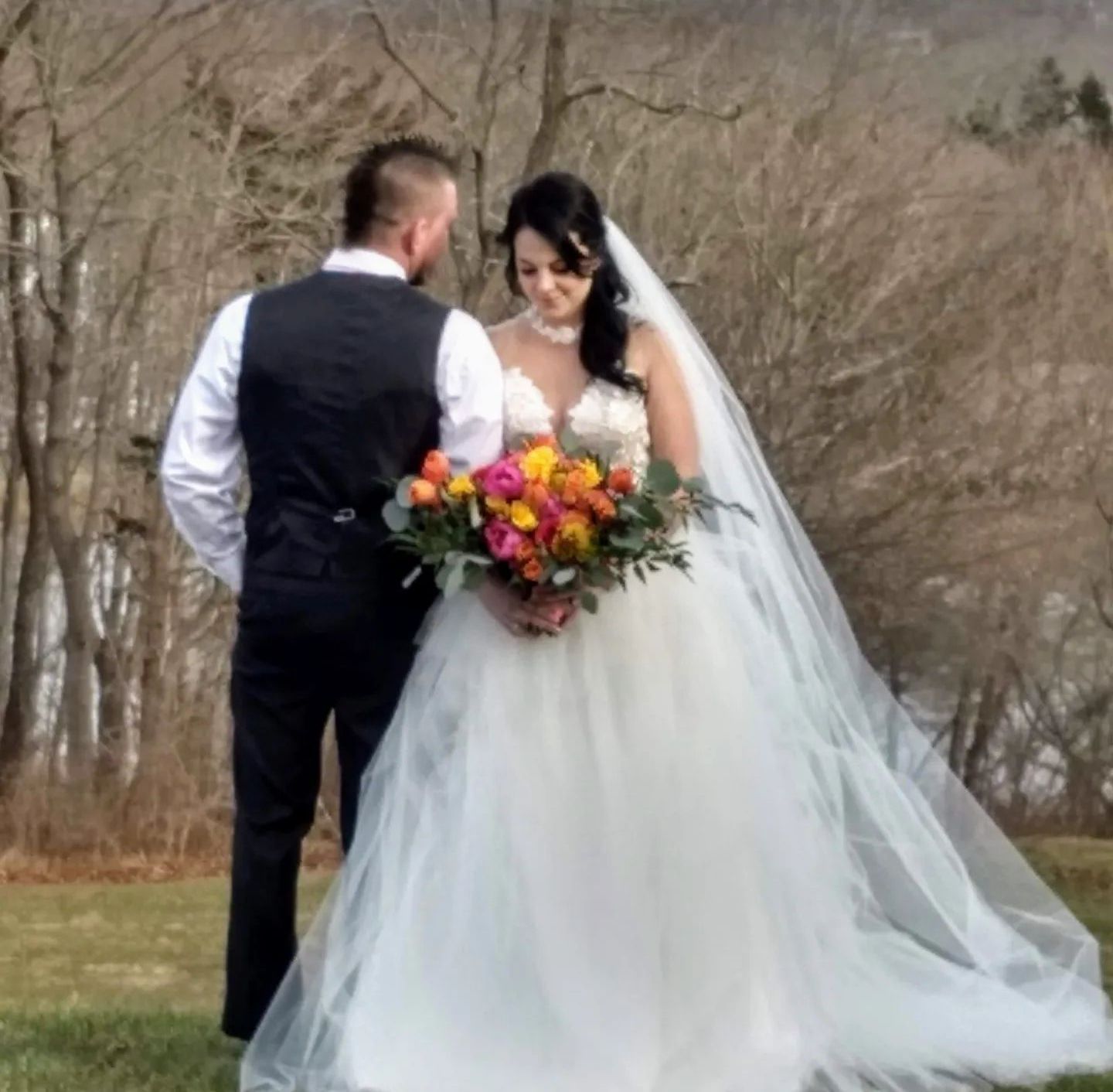 Tulips Floral Design located in Westbrook, CT creates beautiful floral designs for weddings, events and everyday occasions.