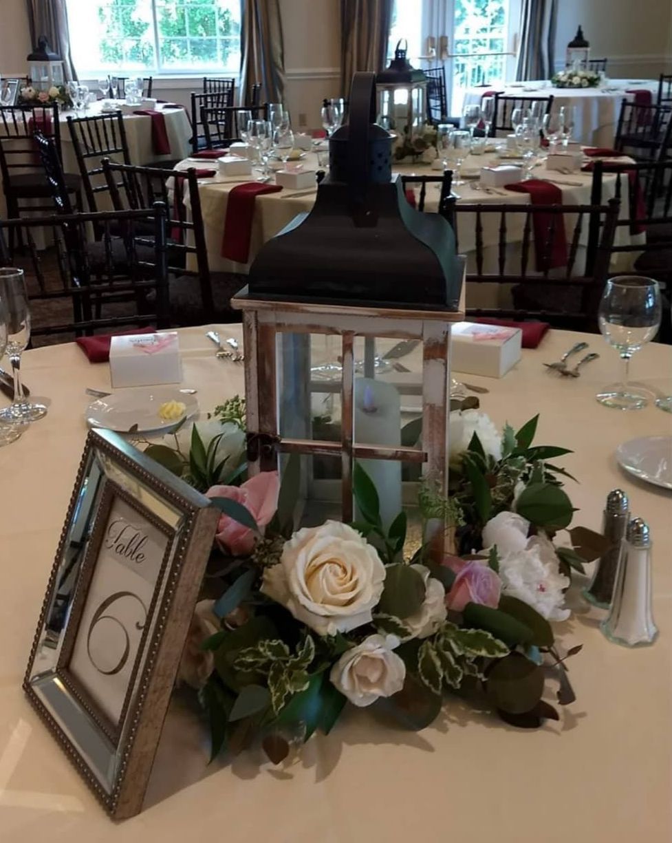 Tulips Floral Design located in Westbrook, CT creates beautiful floral designs for your bridal shower.