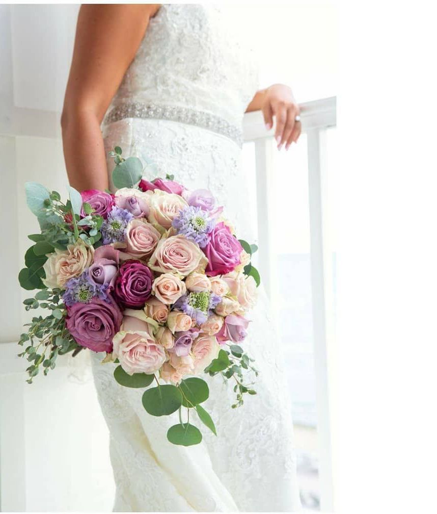 Tulips Floral Design located in Westbrook, CT creates beautiful floral designs for weddings, events and everyday occasions.