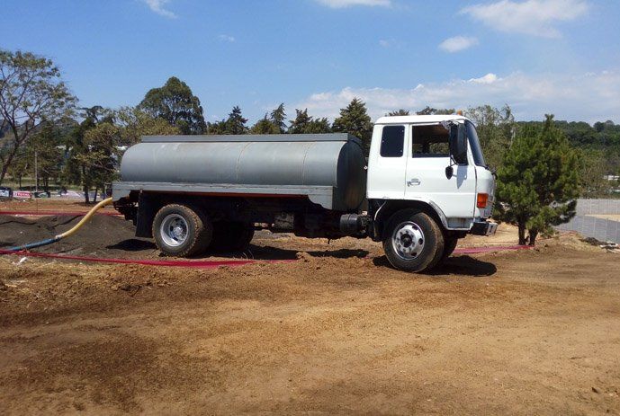 Transportes San Miguel camión de transporte de agua