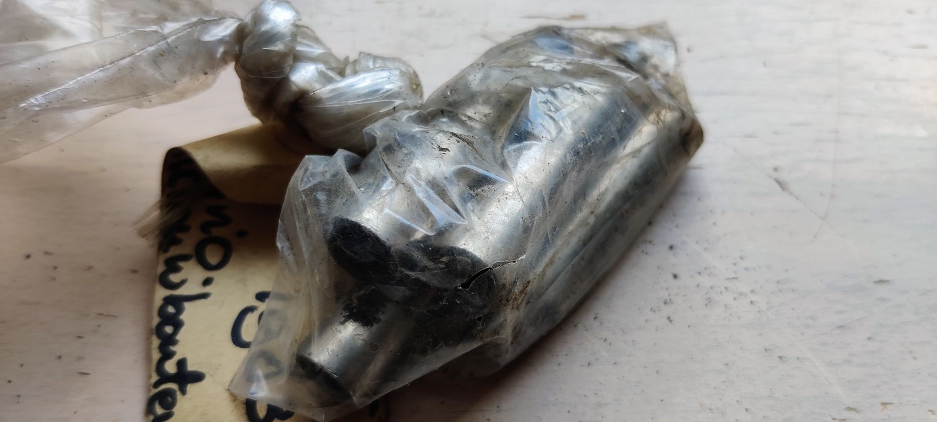 VW Golf 1 remklauw bouten.