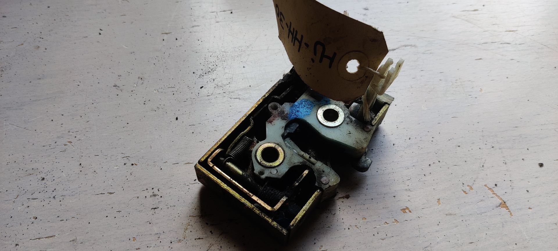 VW Golf 1 cabrio, kofferbakslot