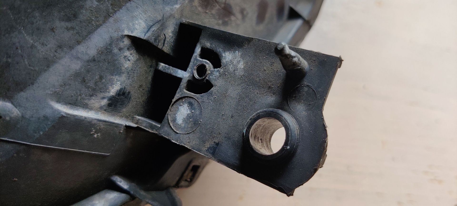 VW Polo koplamp links.