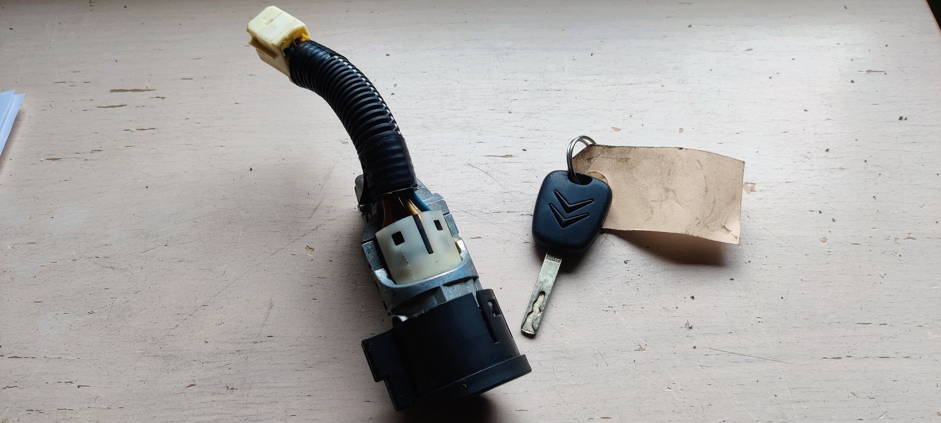 Contactslot Citroen C1 met sleutel.