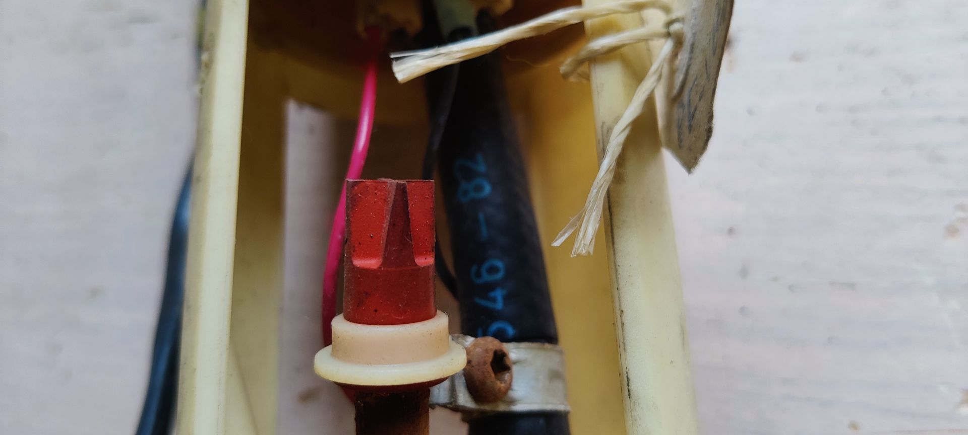 Volvo 850 brandstofpomp.