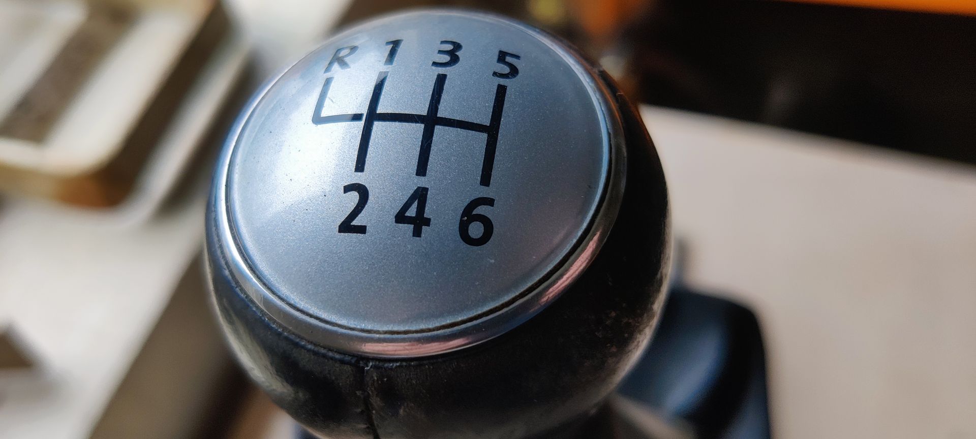 VW Golf 5 plus, schakelunit met pook.