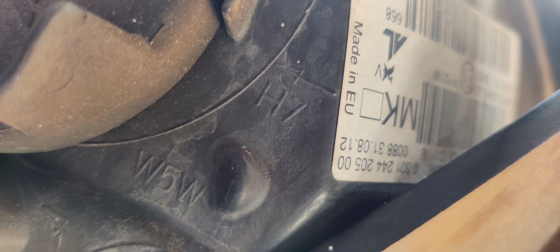 Renault Megane type 3, koplamp links.