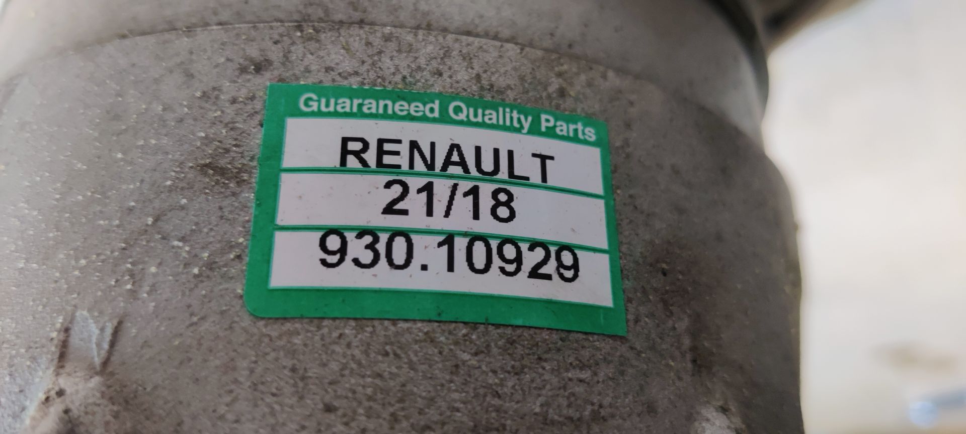 Renault Laguna 1.8, airco compressor.