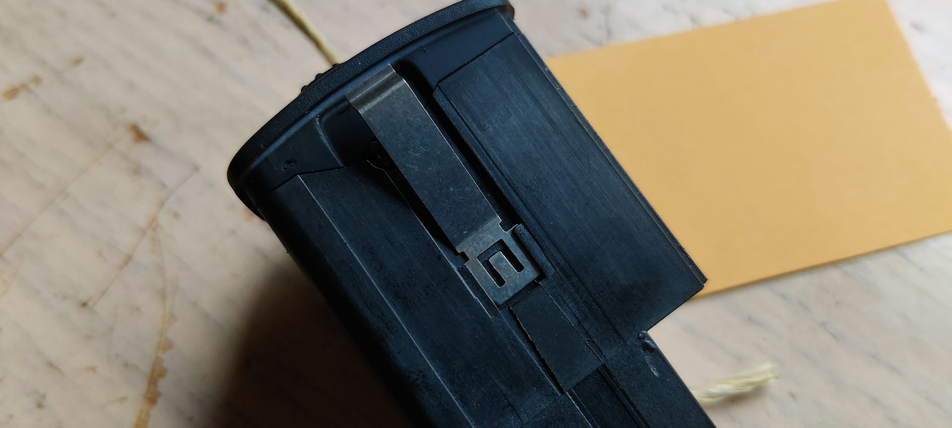 VW Golf 5 plus, koplamphoogte  schakelaar.