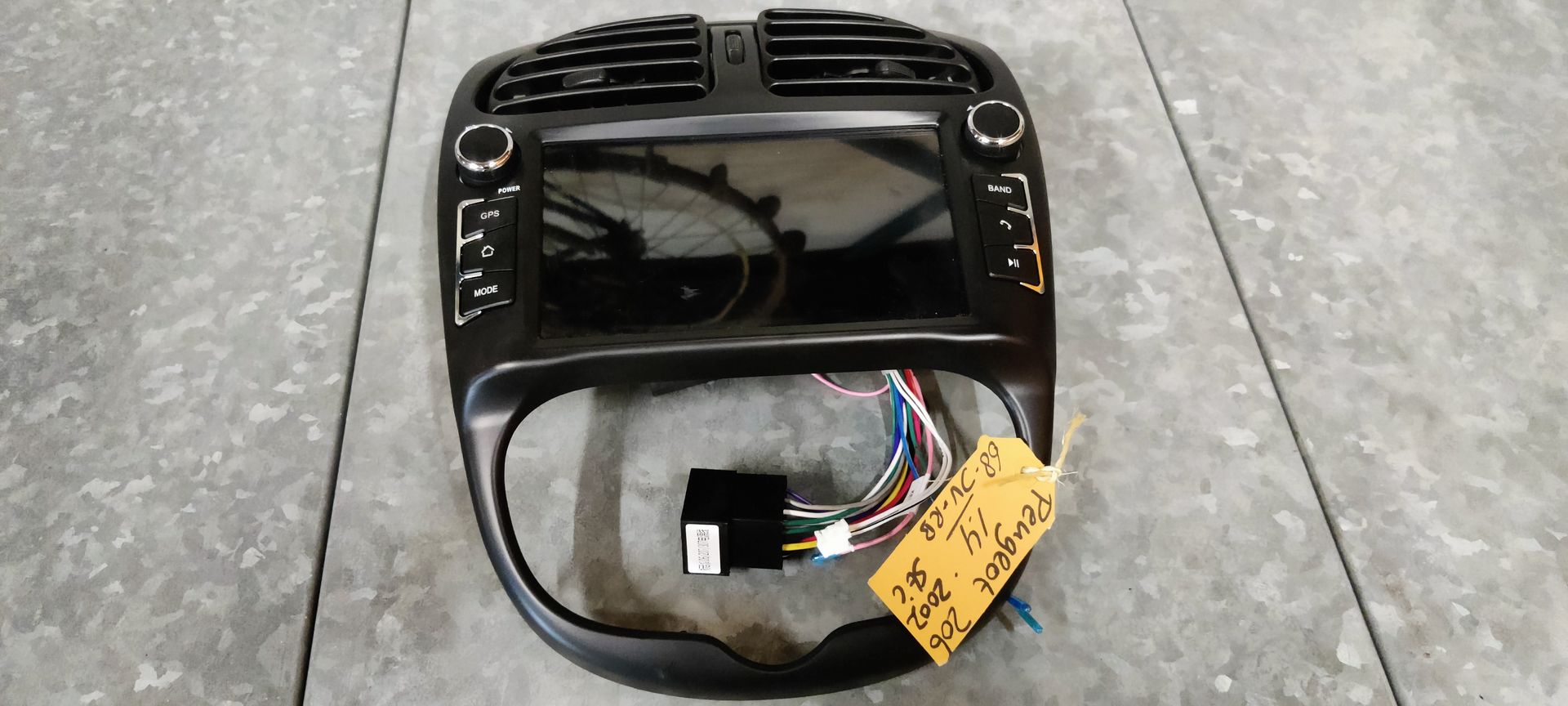 Peugeot 206 navigatie unit.