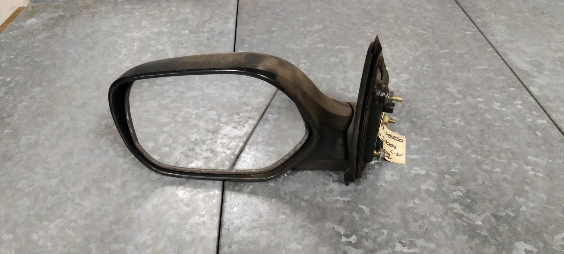 Toyota Yaris Verso spiegel linksvoor.