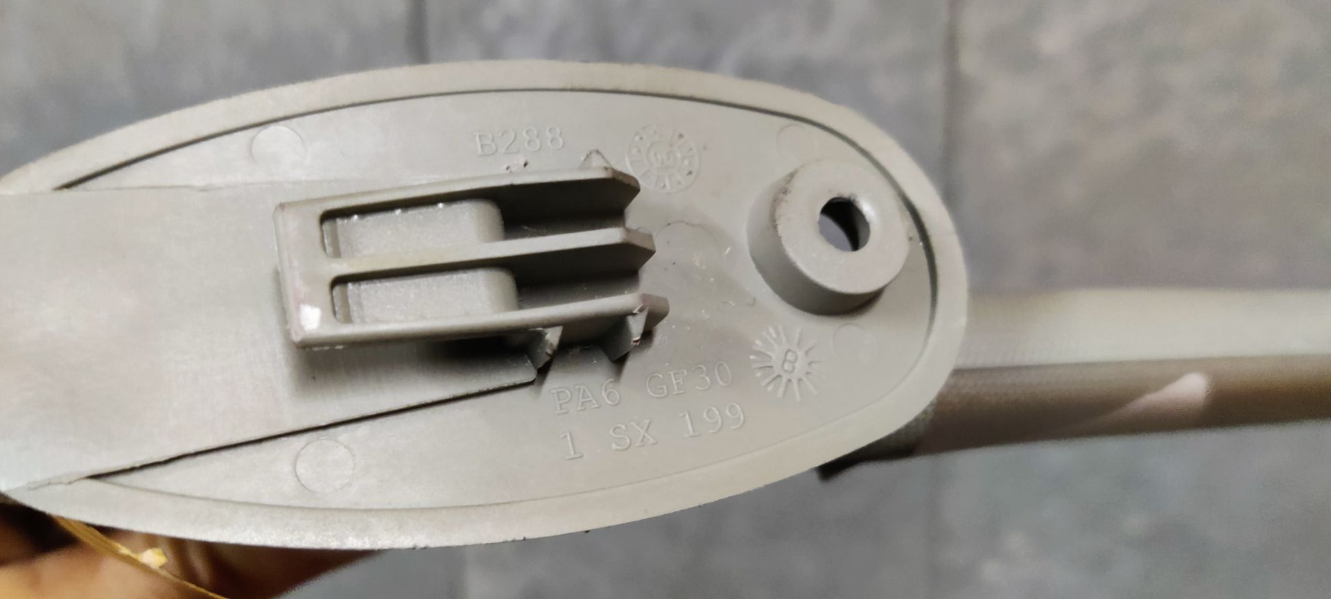 Alfa Romeo MiTo linker zonneklep.