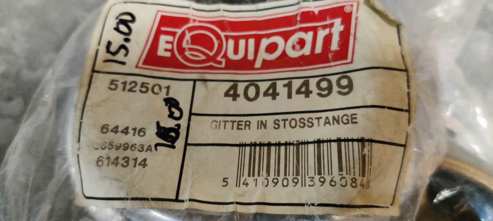 Peugeot 307 mistlicht behuizing van de voorbumper grille.