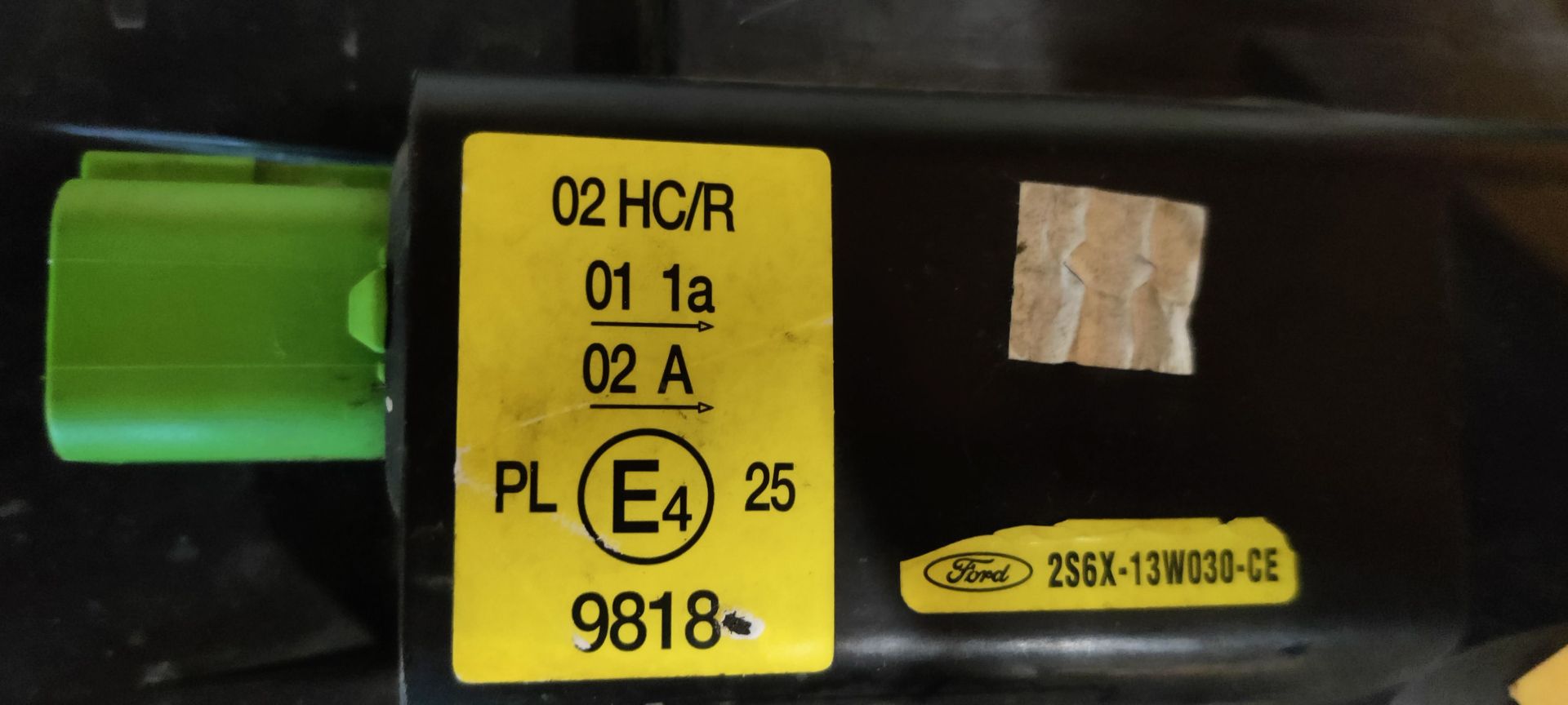 Ford Fiesta bouwjaar 2003 linker koplamp.