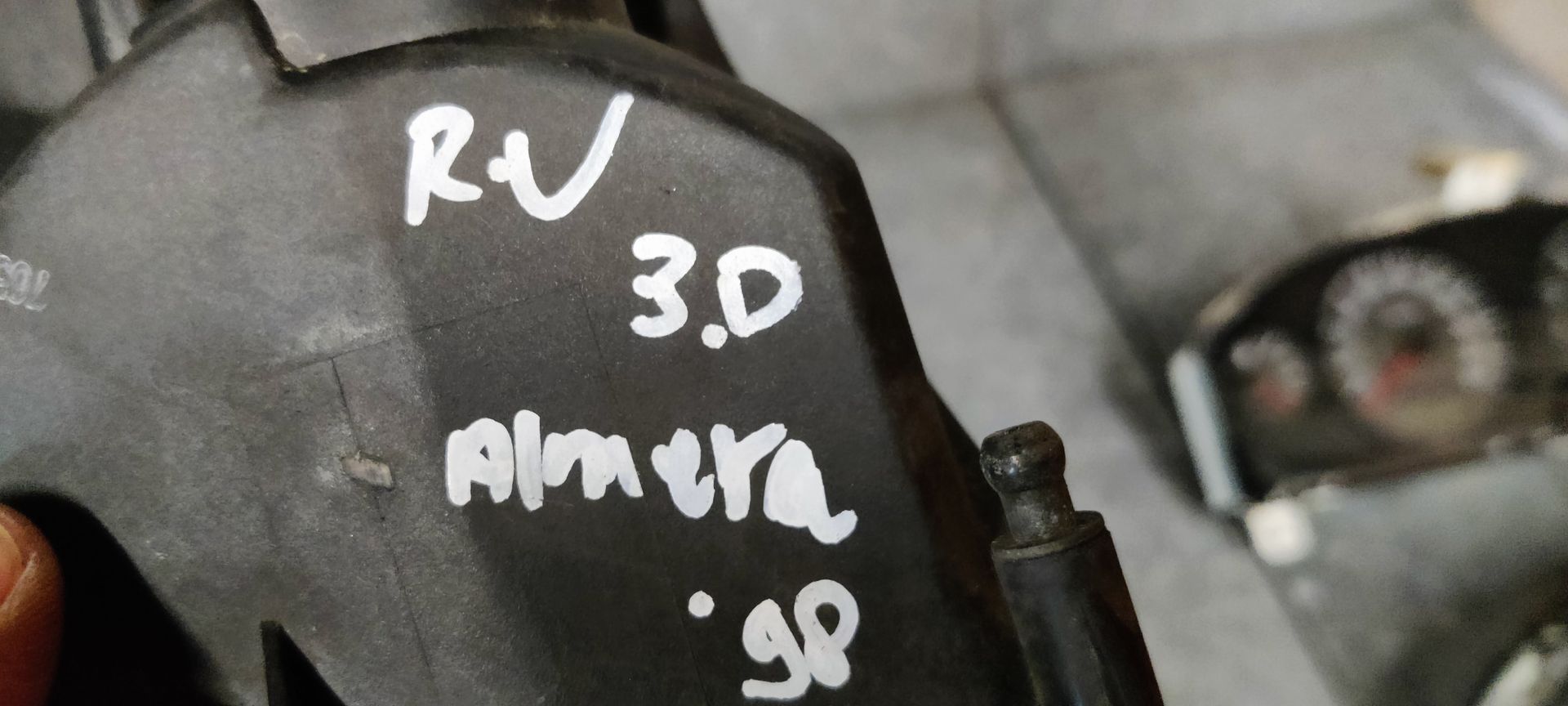 Nissan Almera rechter stadslicht / knipperlicht unit.