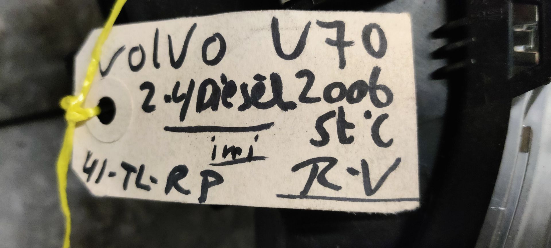 Volvo V70 2.4 Diesel bj 2006, rechter koplamp.